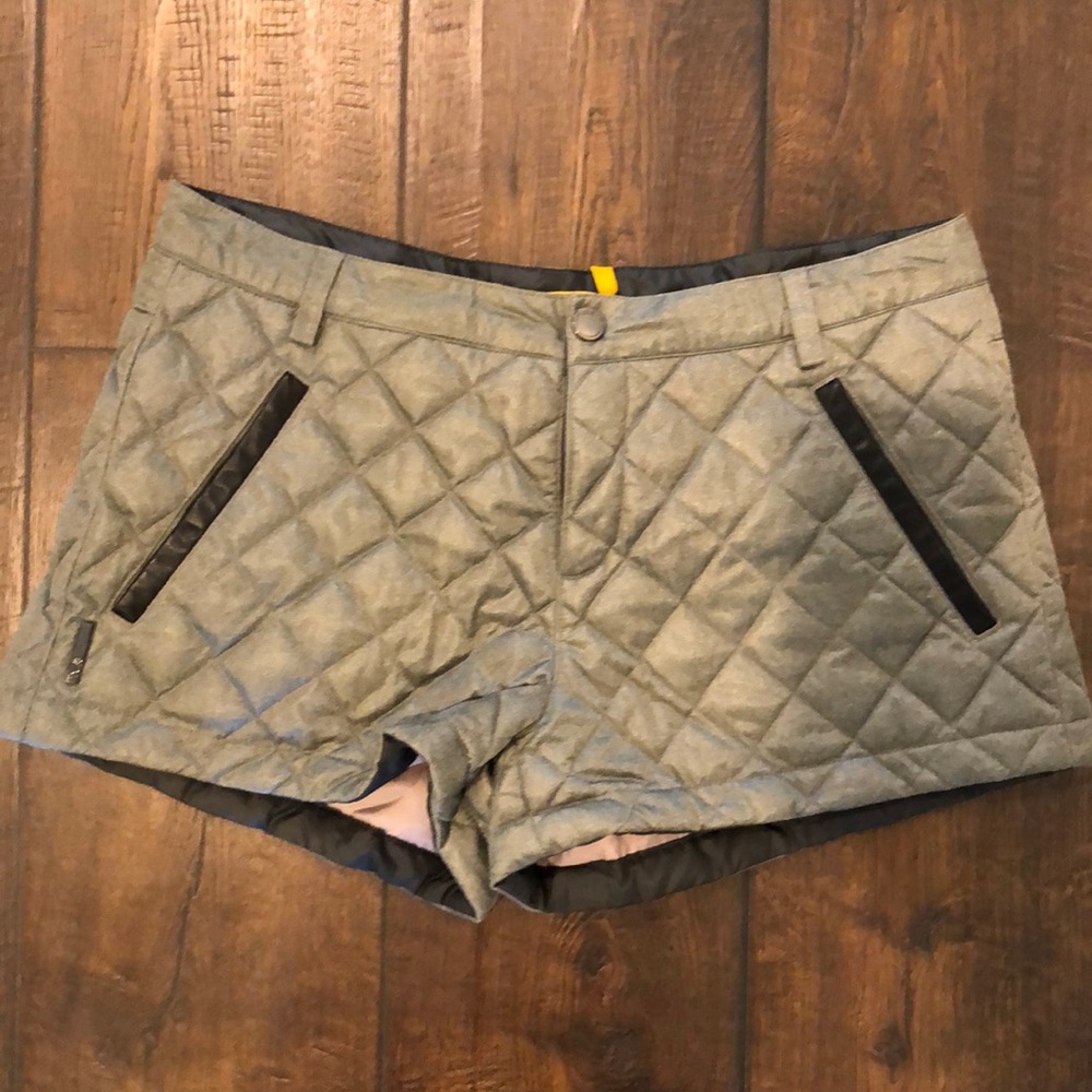 Lolë Joe Quilted Shorts - never worn!
